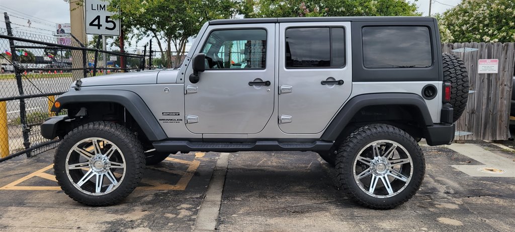 2017 Jeep Wrangler Unlimited Sport photo