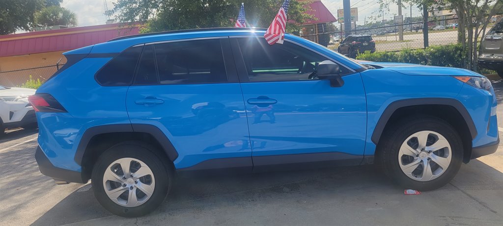 2020 Toyota RAV4 - $23,900