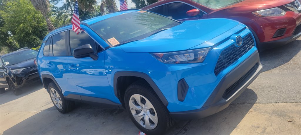 2020 Toyota RAV4 - $23,900