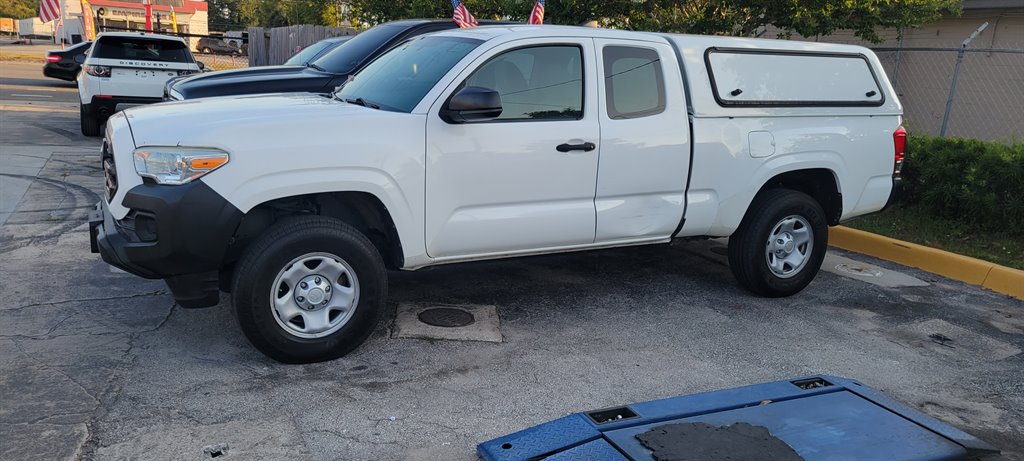 2017 Toyota Tacoma - $17,900