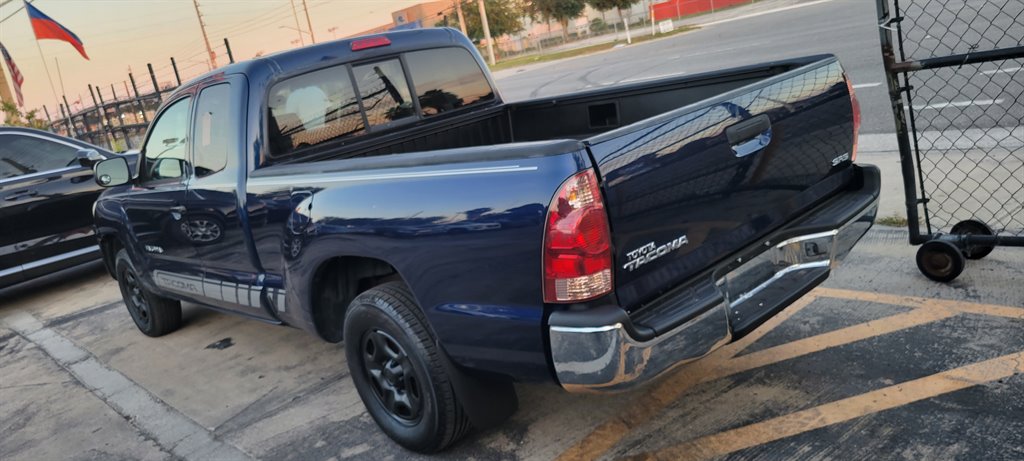 2006 Toyota Tacoma - $10,900