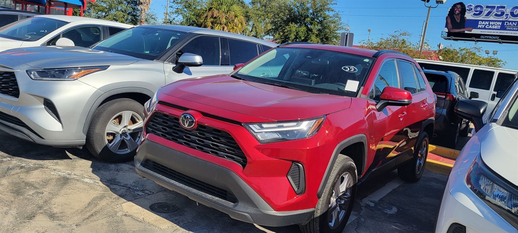 2023 Toyota RAV4 - $28,500