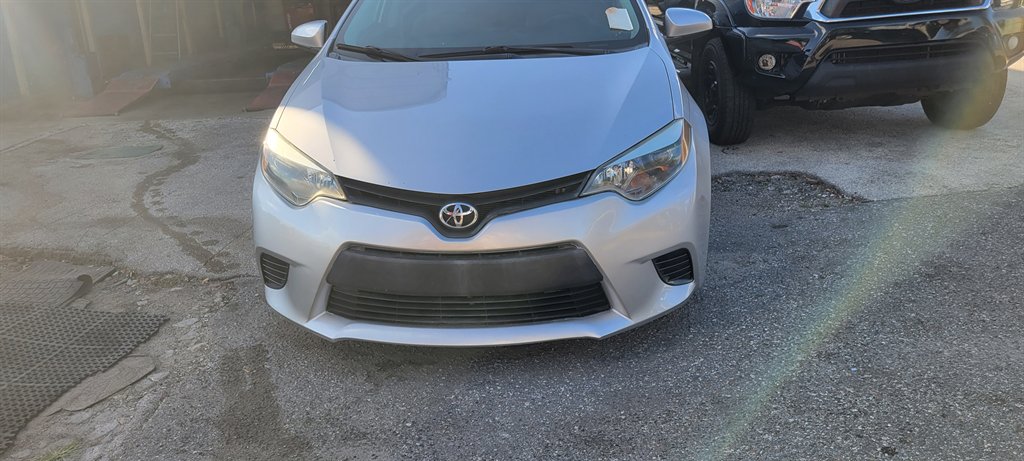 2015 Toyota Corolla - $11,500