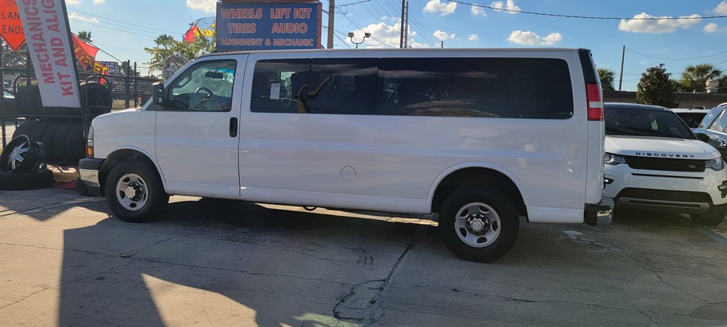 2018 Chevrolet Express - $22,900
