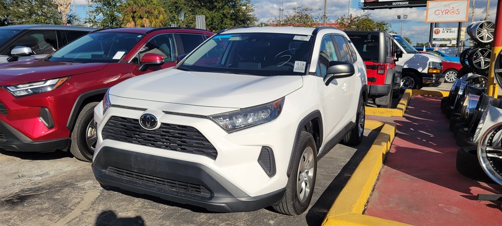 2019 Toyota RAV4 - $20,900