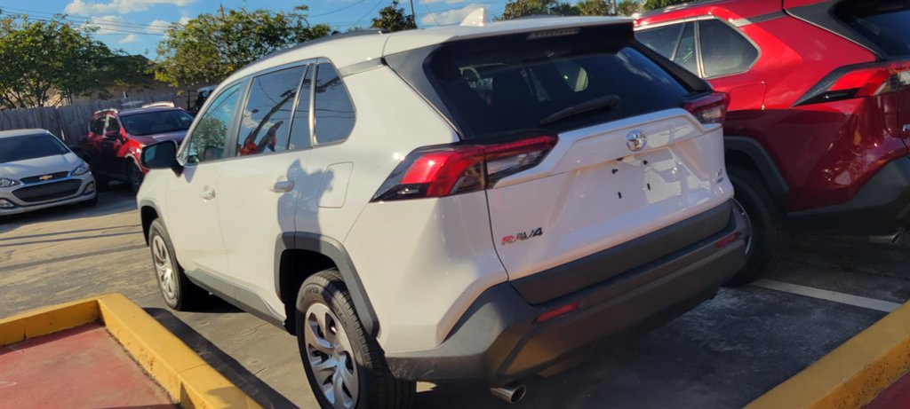 2019 Toyota RAV4 - $20,900