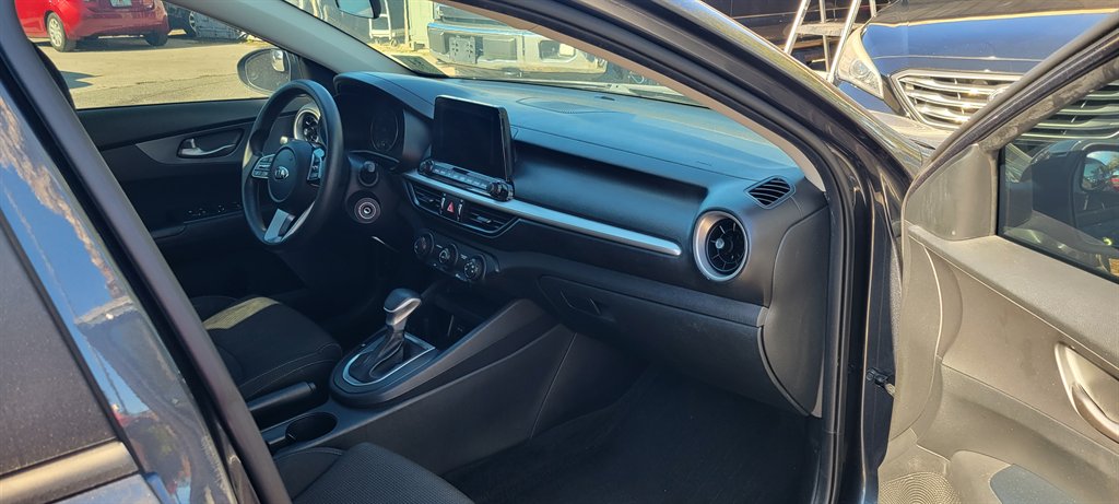 2021 Kia Forte - $15,900