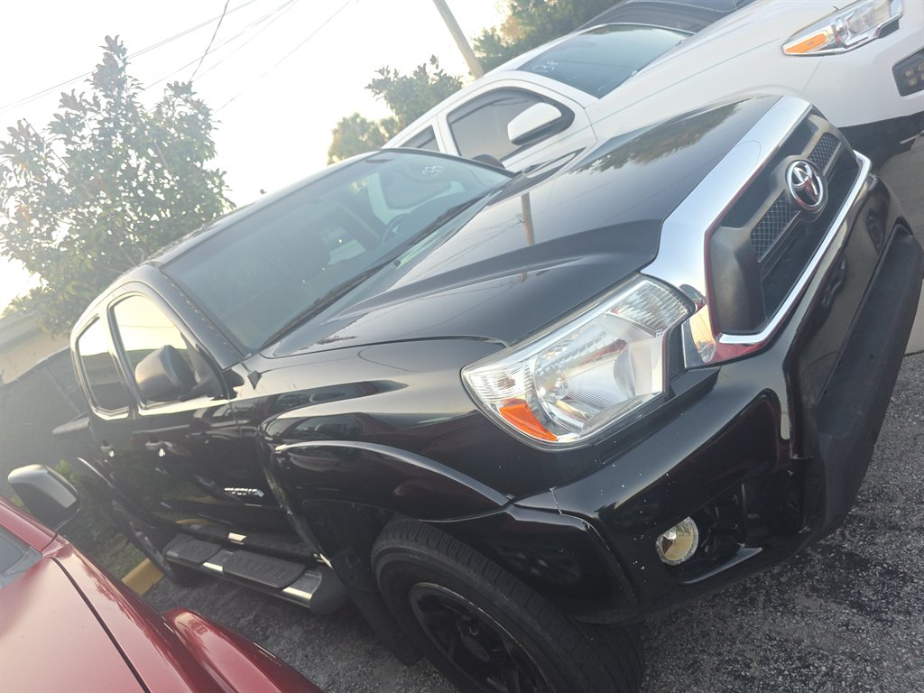 2015 Toyota Tacoma - $17,900