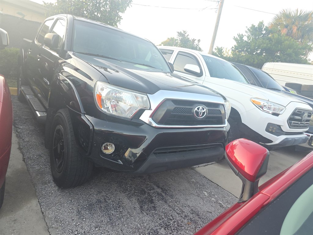2015 Toyota Tacoma - $17,900