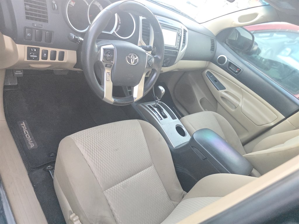 2015 Toyota Tacoma - $17,900