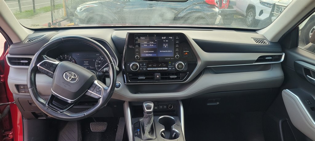 2021 Toyota Highlander - $23,900