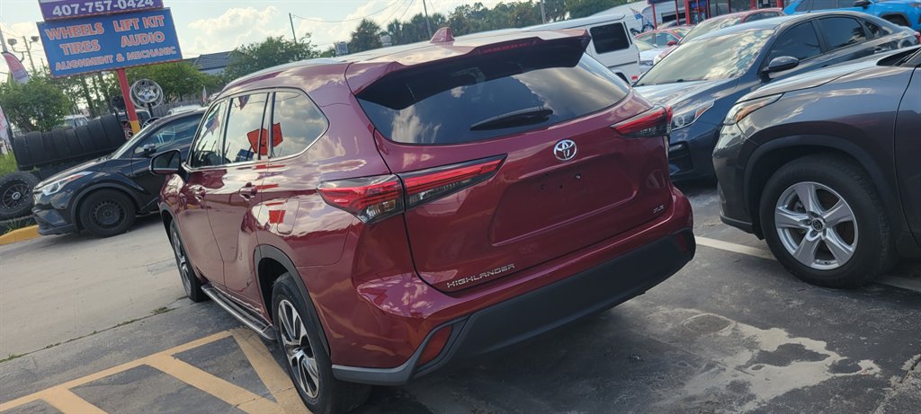2021 Toyota Highlander - $23,900