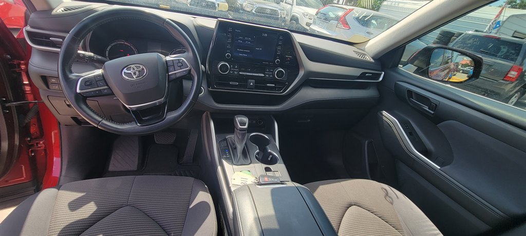 2021 Toyota Highlander - $25,900