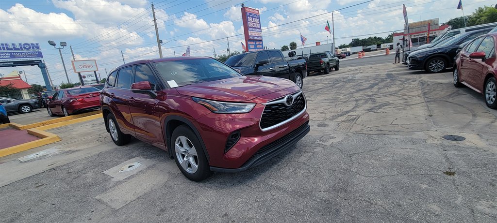 2021 Toyota Highlander - $25,900
