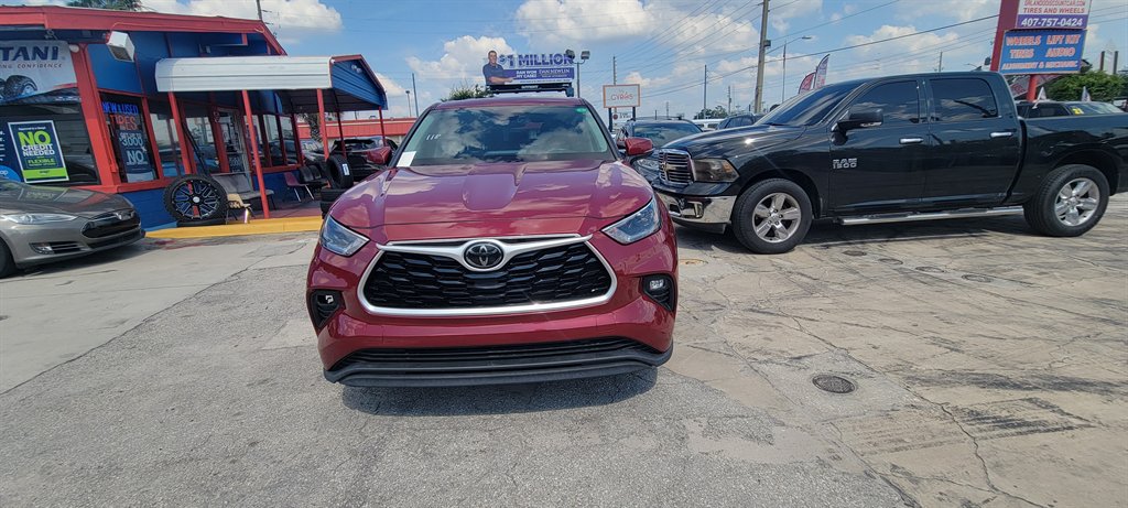 2021 Toyota Highlander - $25,900
