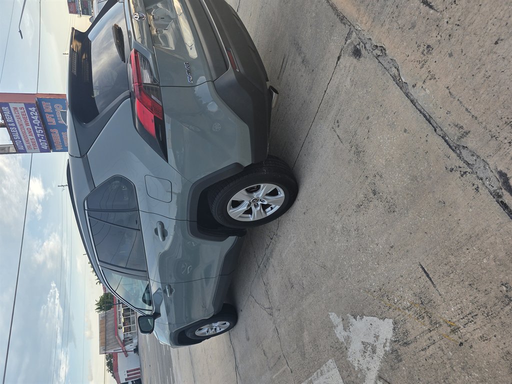 2021 Toyota RAV4 - $22,900