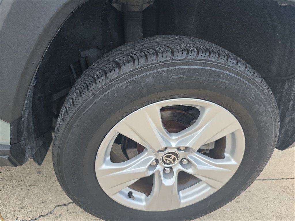 2021 Toyota RAV4 - $22,900