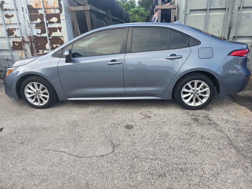 2022 Toyota Corolla - $19,500