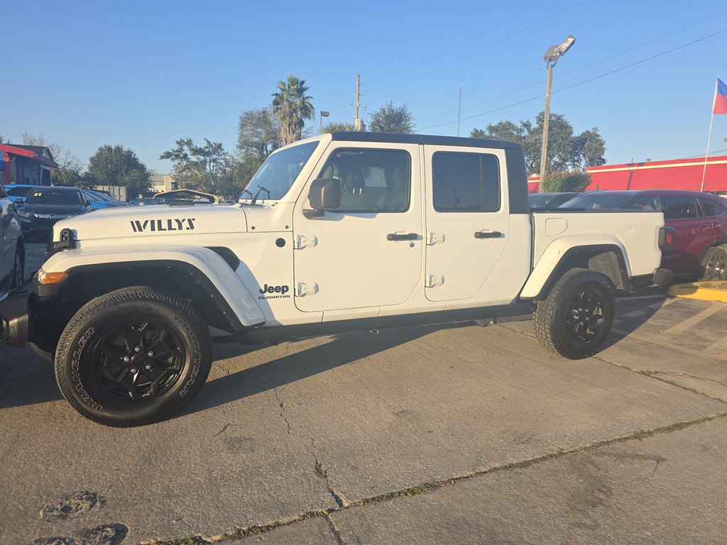 2021 Jeep Gladiator - $24,900