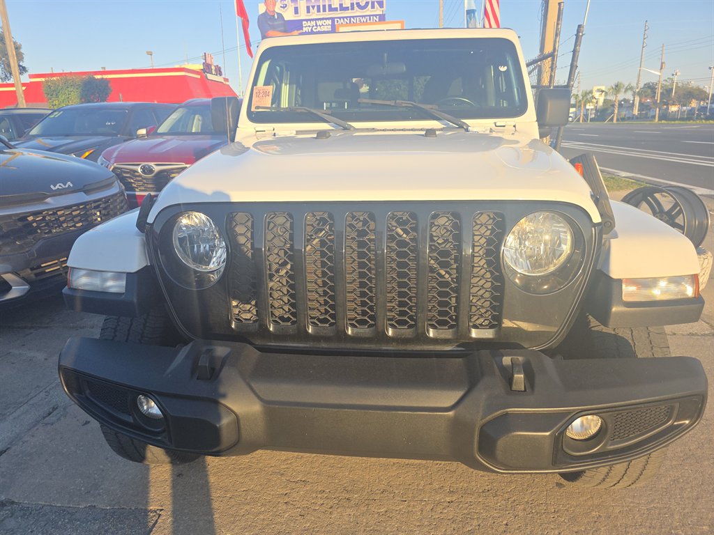 2021 Jeep Gladiator - $24,900