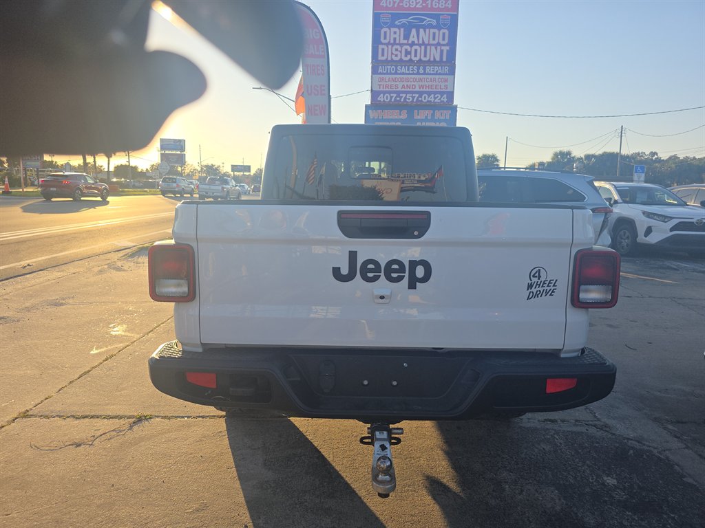 2021 Jeep Gladiator - $24,900