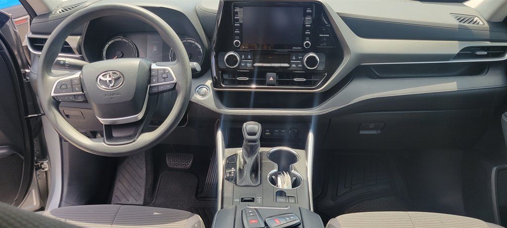 2021 Toyota Highlander - $22,900