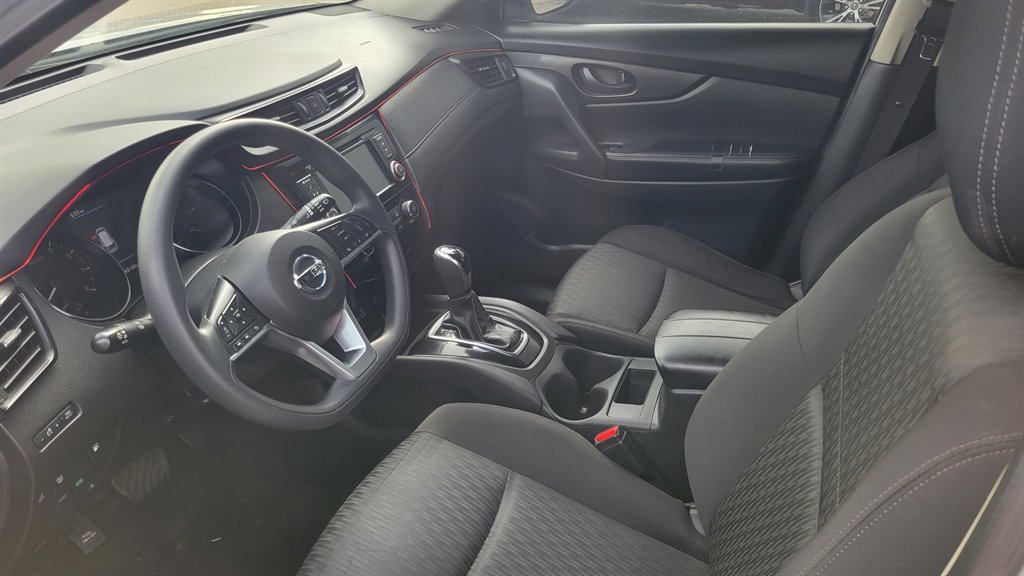 2020 Nissan Rogue - $10,500