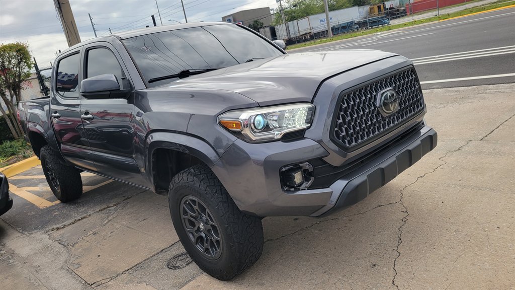 2016 Toyota Tacoma - $17,900