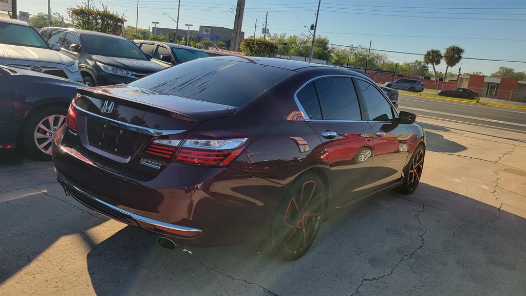 2017 Honda Accord - $15,500
