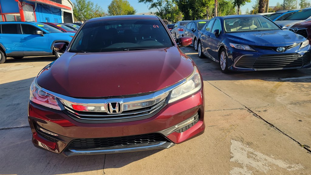 2017 Honda Accord - $15,500