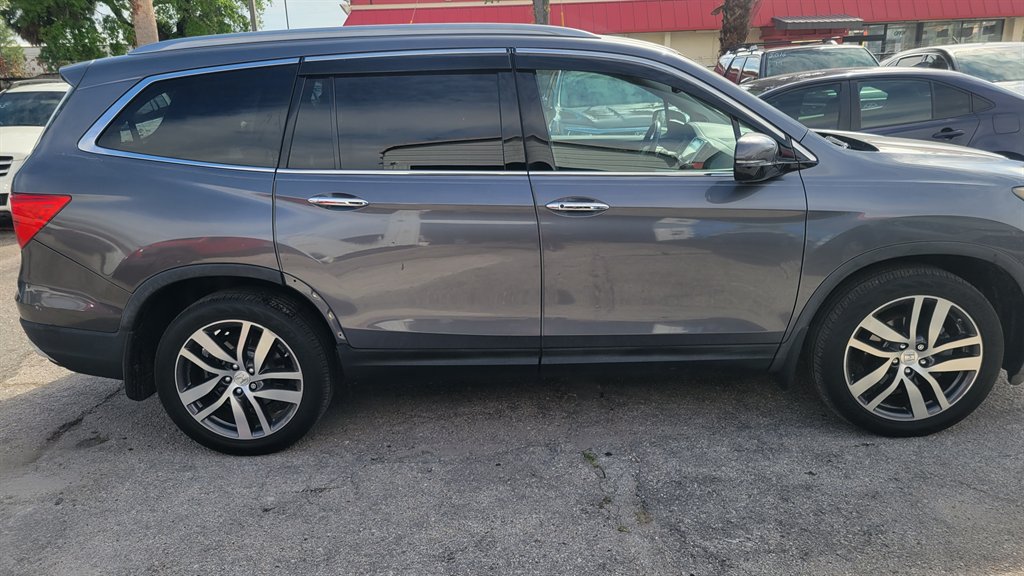 2016 Honda Pilot - $14,900