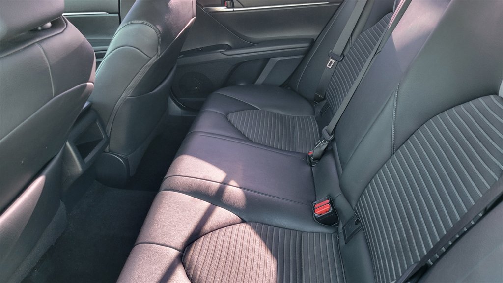 2018 Toyota Camry - $13,500