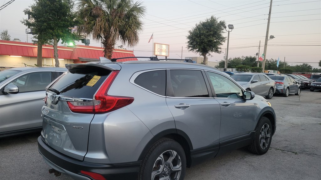 2017 Honda CR-V - $16,900