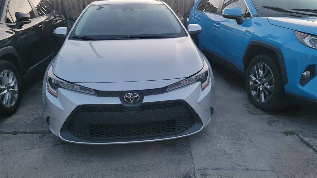 2022 Toyota Corolla - $15,900