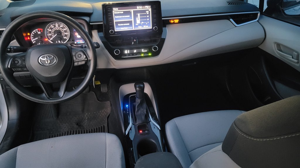2022 Toyota Corolla - $15,900