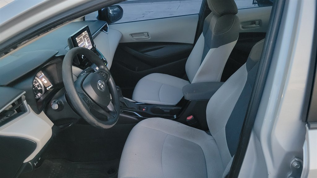 2022 Toyota Corolla - $15,900