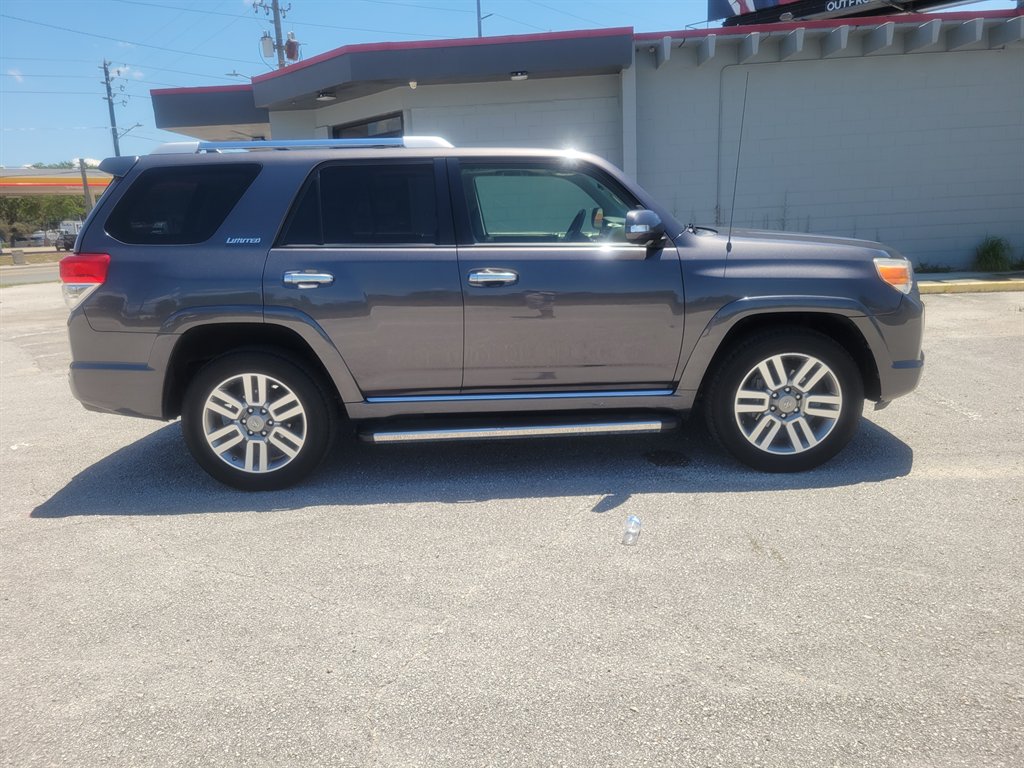 2013 Toyota 4Runner - $17,900