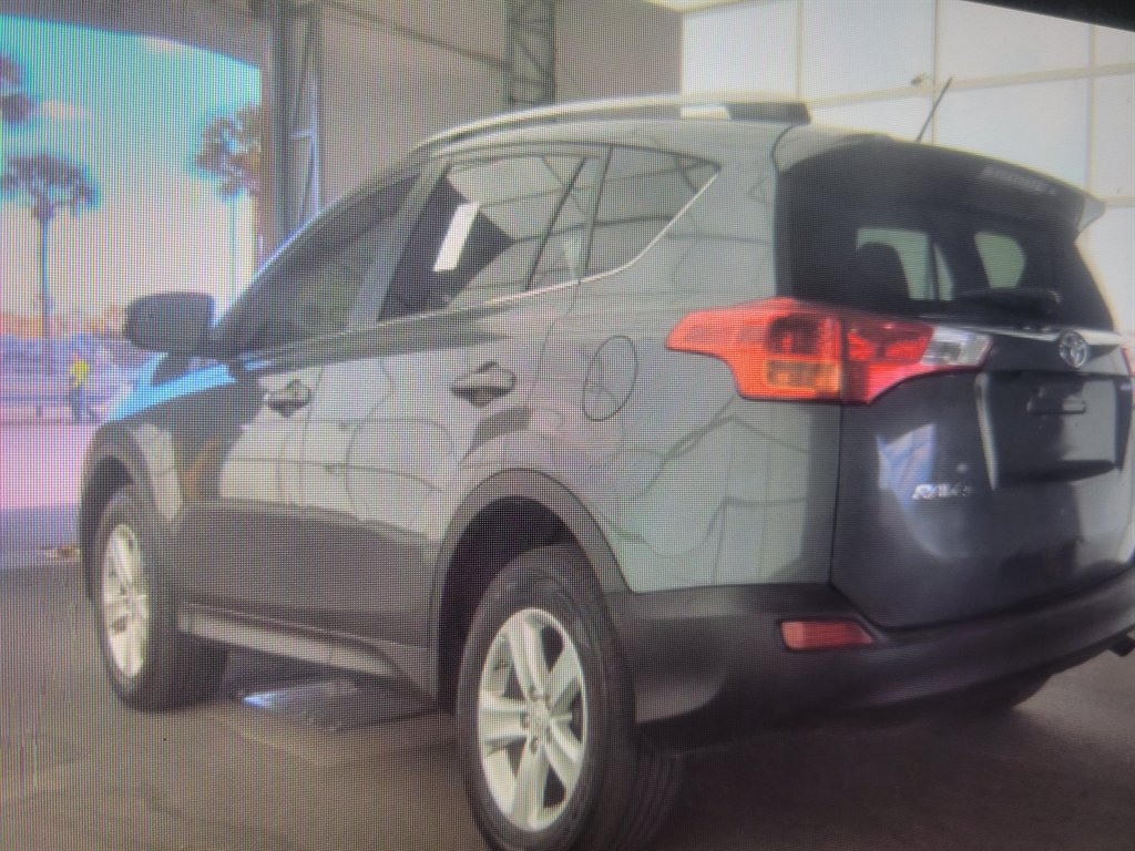 2014 Toyota RAV4 - $11,900