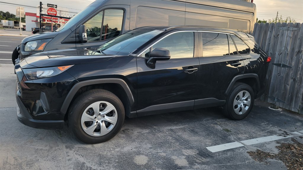 2021 Toyota RAV4 - $21,900