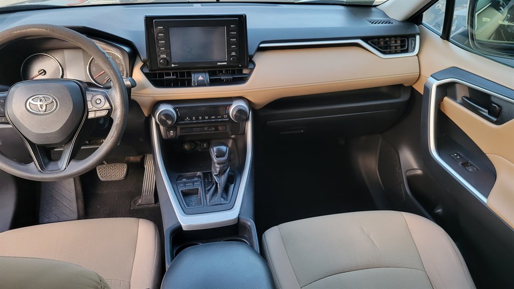 2021 Toyota RAV4 - $21,900