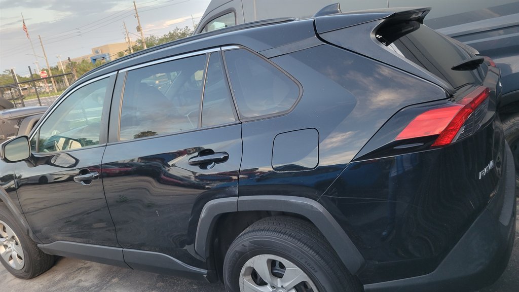 2021 Toyota RAV4 - $21,900