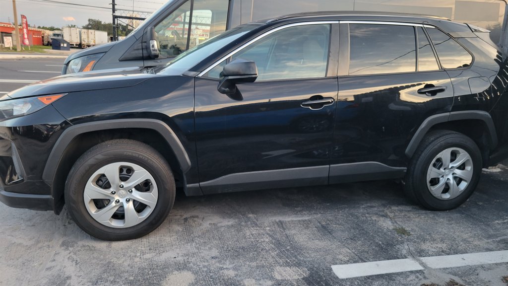 2021 Toyota RAV4 - $21,900