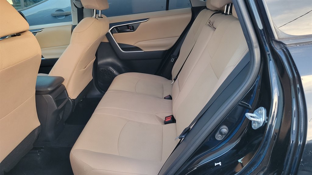 2021 Toyota RAV4 - $21,900