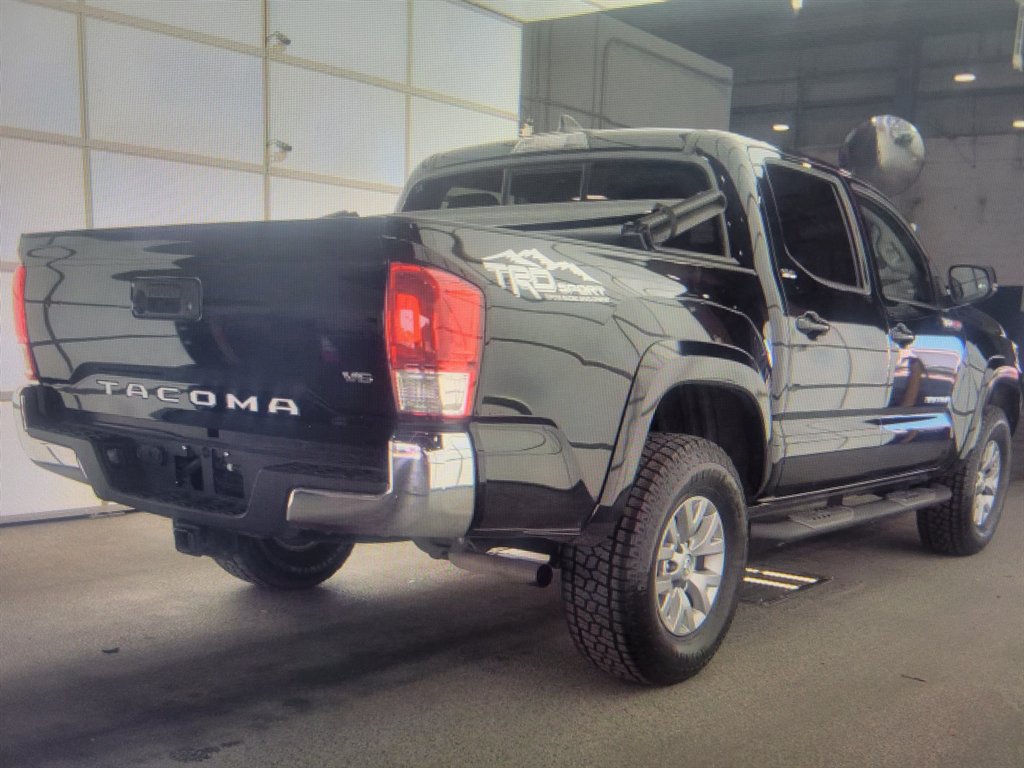 2017 Toyota Tacoma - $19,900
