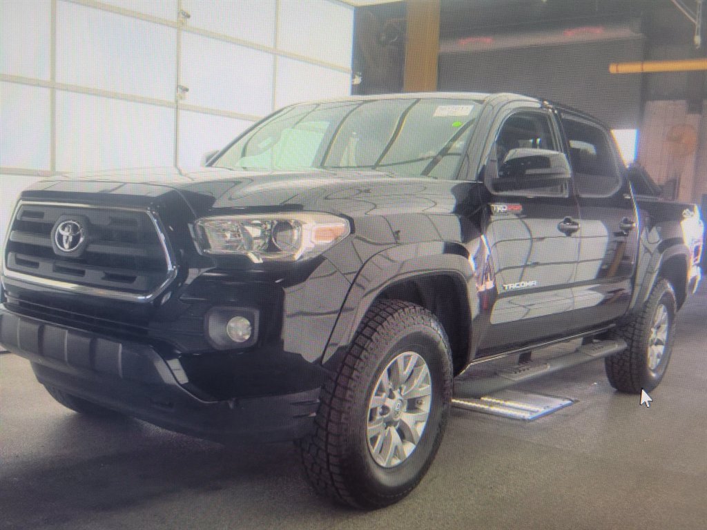 2017 Toyota Tacoma - $19,900