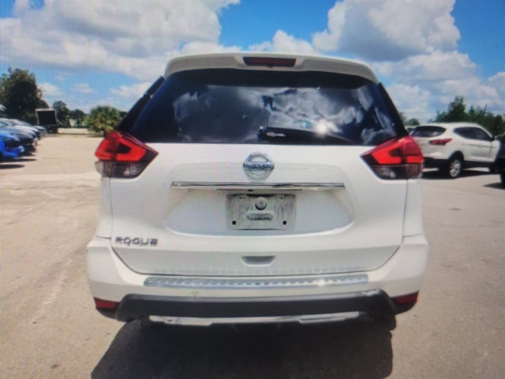 2017 Nissan Rogue - $8,500
