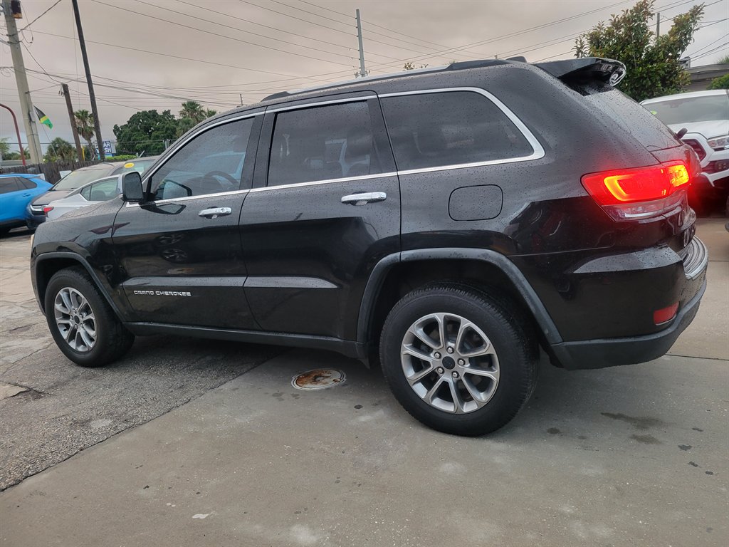 2016 Jeep Cherokee - $12,500