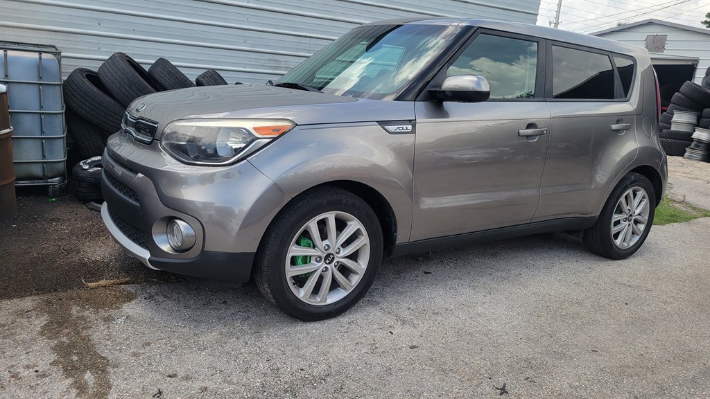 2018 Kia Soul - $8,900