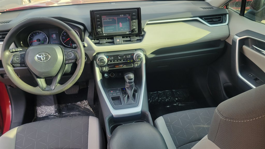 2020 Toyota RAV4 - $23,500