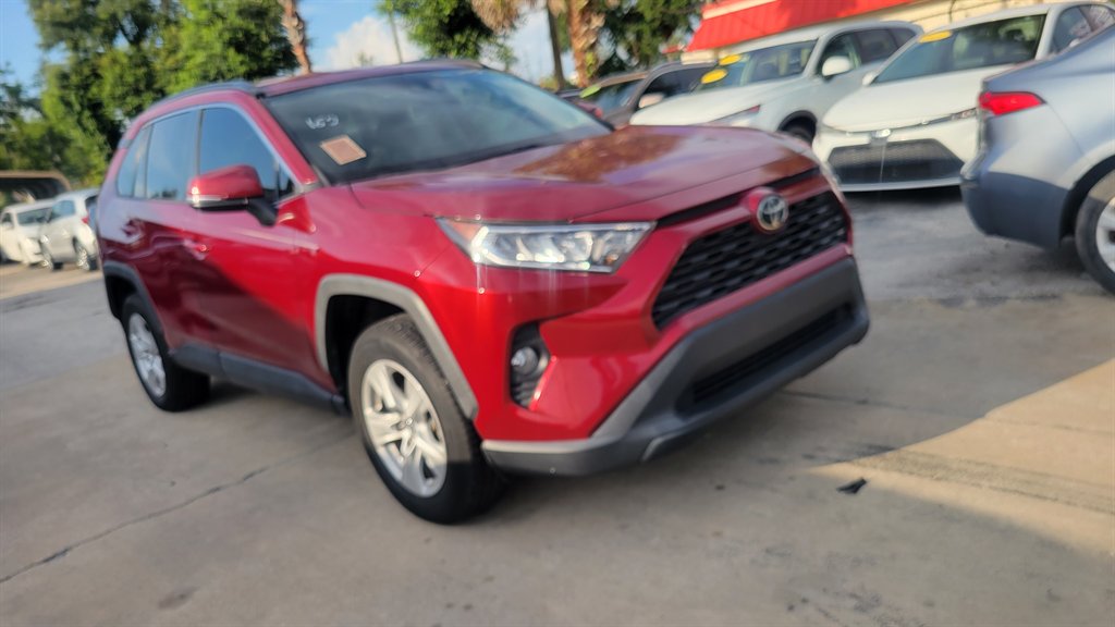 2020 Toyota RAV4 - $23,500